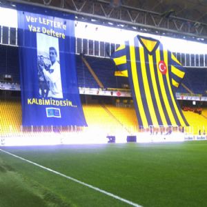Dev Bayraklar - 109